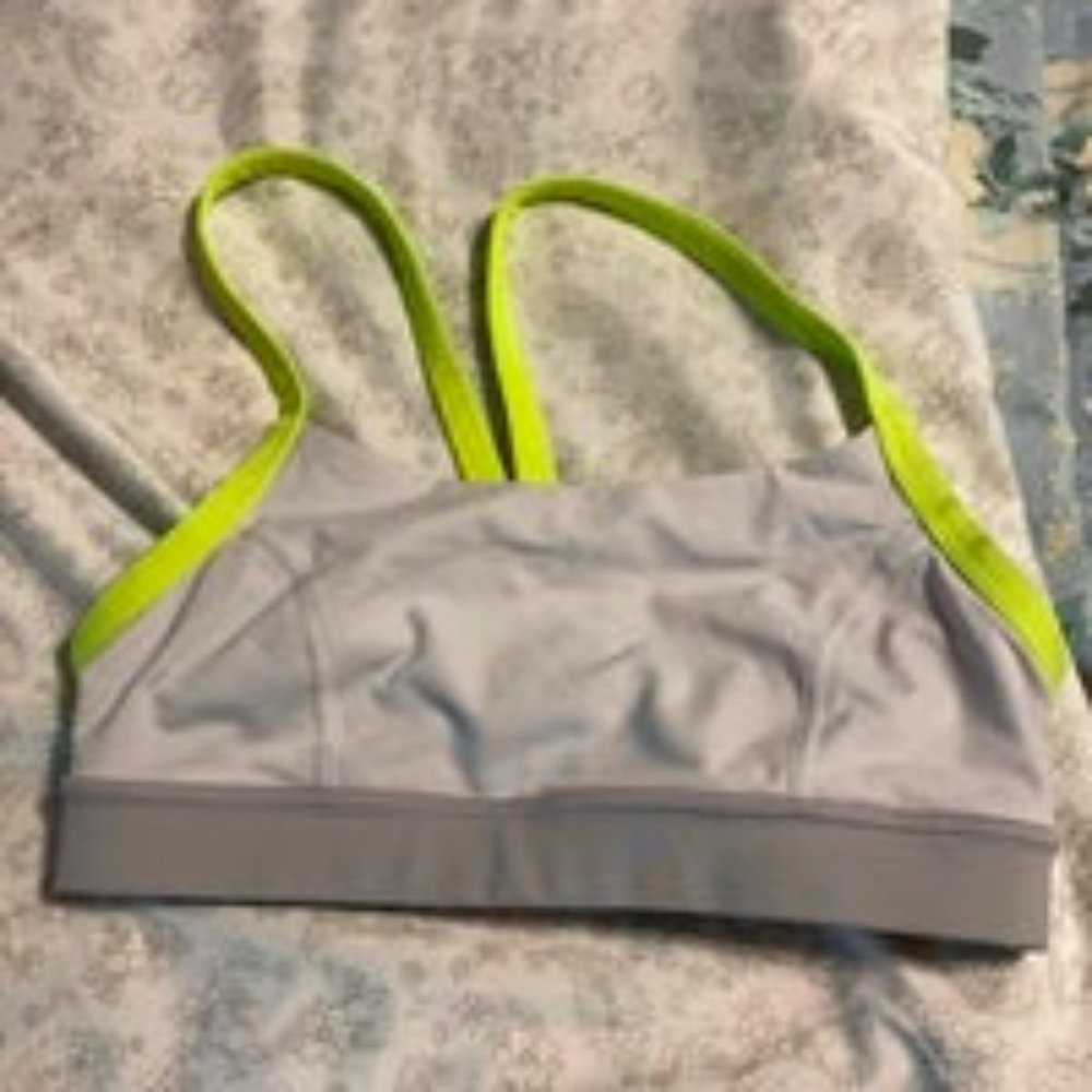 Lululemon White Bra S6 Gray/Fluorescent Details